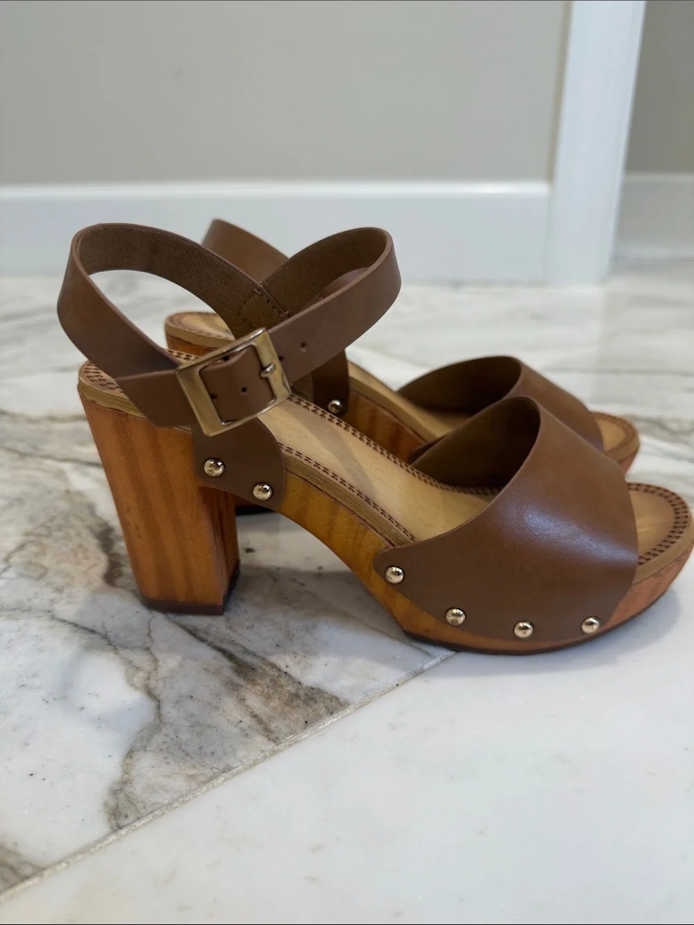 Vici Brown Leather Platform Block Heel Sandals